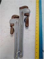 2 heavy duty pipe wrenches
