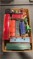 VINTAGE METAL & PLASTIC TRAIN CARS