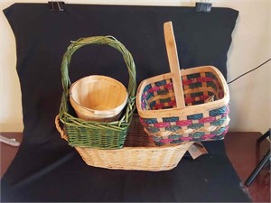 Box of Various Size Baskets