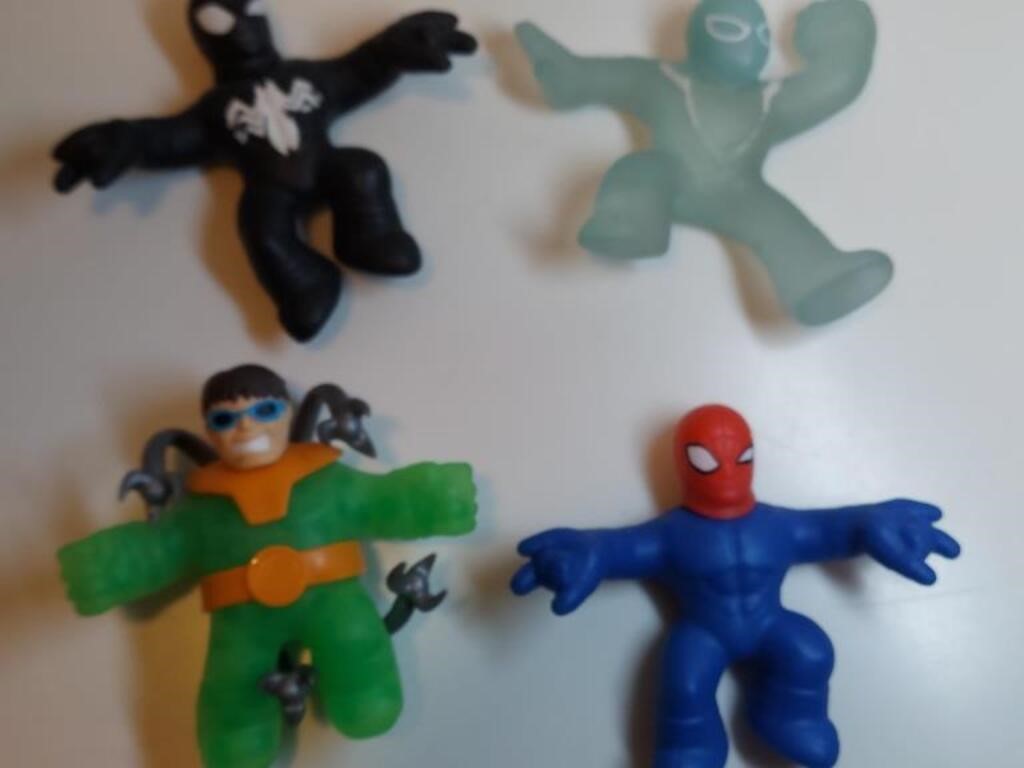 4pc Rare Marvel Heros Of Goo Jutsu Stretch Action