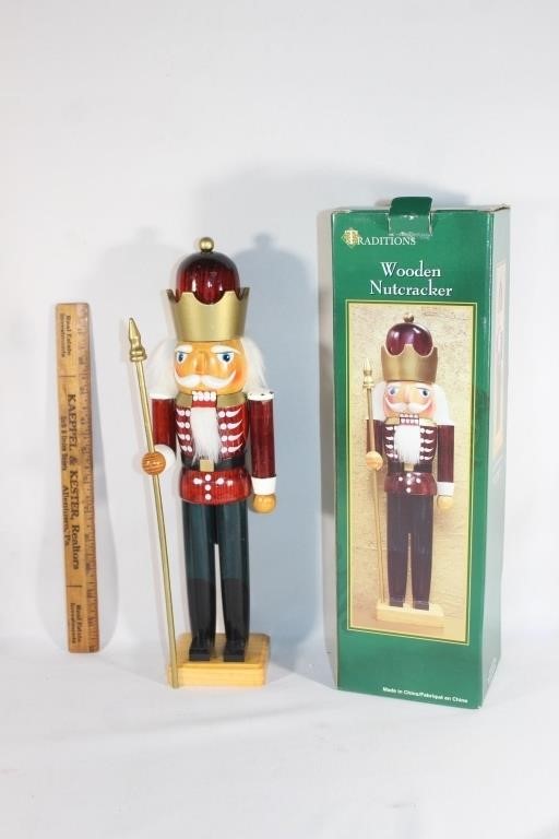 Traditions wooden Nutcracker with box