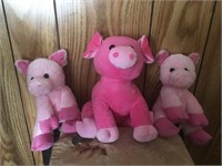 3 Pigs Stuffed Animals