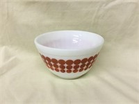 Pyrex POLKA DOT Mixing Bowl red on white #401