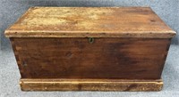 Early Lift Top Storage Trunk