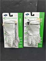 Base Ball Gloves RRP $44.99, 2 Pairs Youth Small