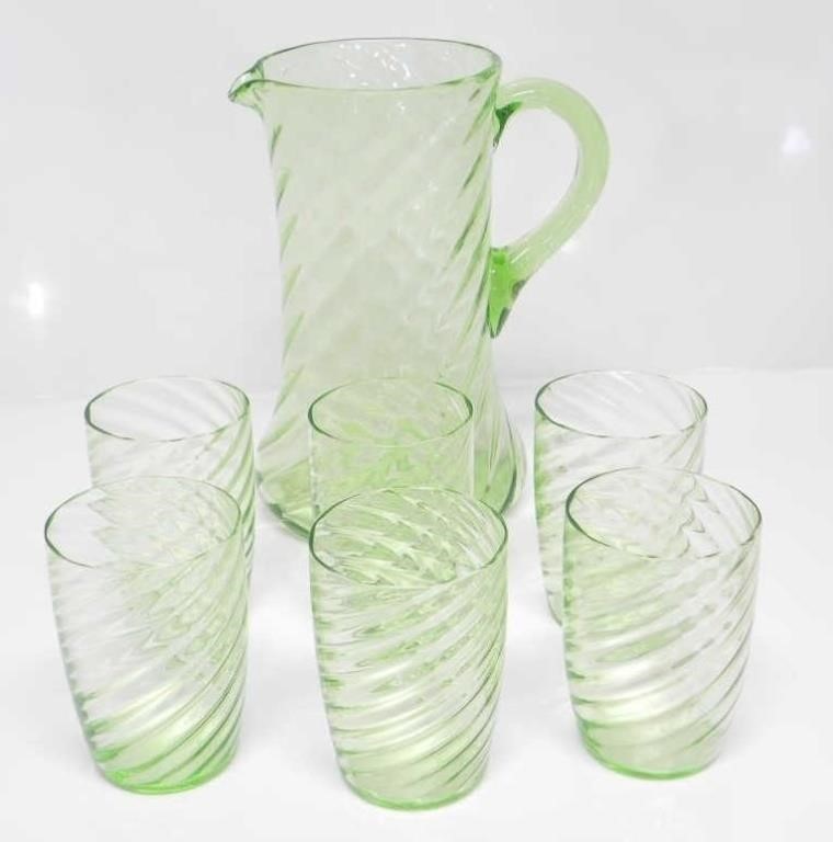 URANIUM GLASS PITCHER & 6 MATCHING GLASSES