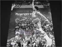 Julius Erving Signed 11x14 Photo JSA Witnessed