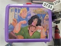 HUNCHBACK OF NOTRE DAME LUNCH BOX WITH THERMOS