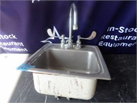 Hand Sink 15"