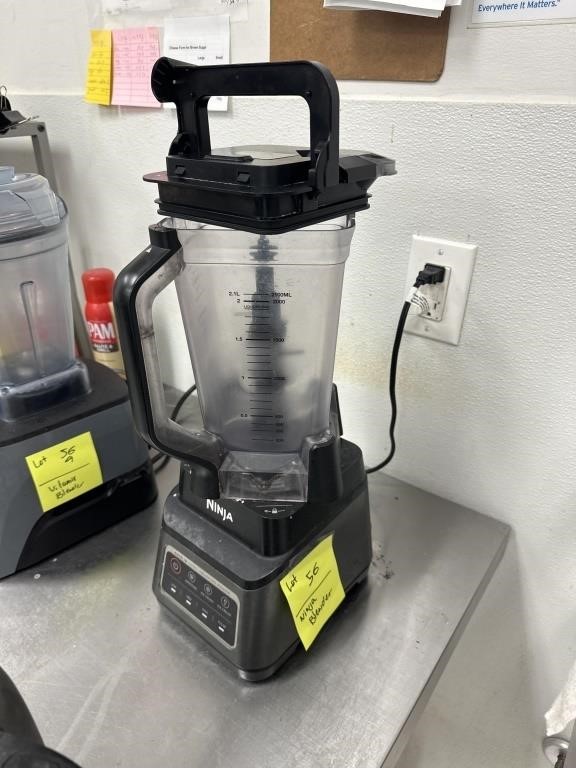 NINJA BLENDER