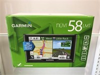 Garmin Nuvi 58 GPS w Lifetime Maps & Traffic