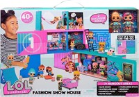 L.O.L. Surprise! Fashion Show House Playset with