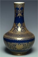 A BLUE AND GILT VASE QIANLONG MARK AND PERIOD