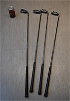 4 bâtons de golf Ping