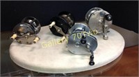 Selection of vintage fishing reels – includes
