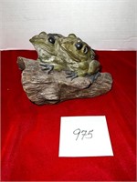 CUTE DBL FROG FIGURE