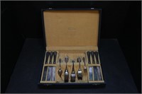 Silverware Set in Case - Wallace 1885, Almin More