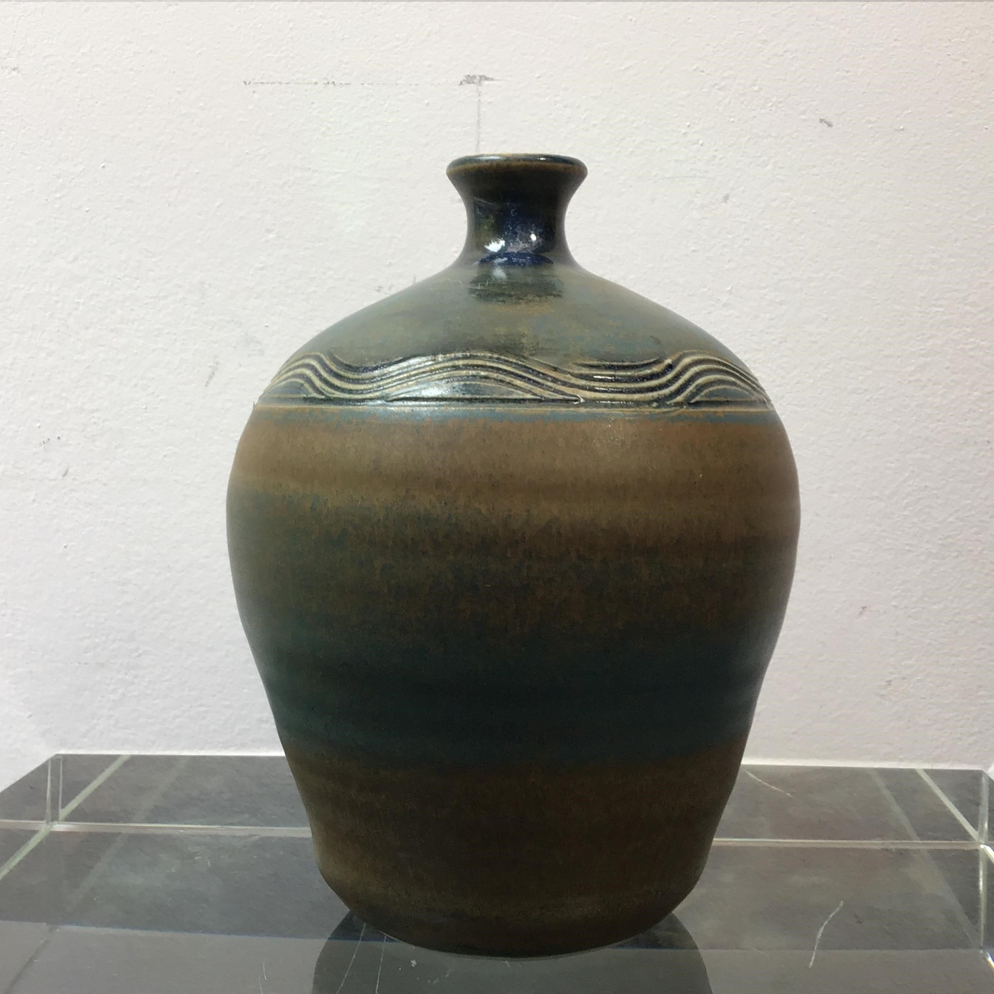 STUDIO POTTERY VASE