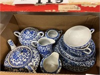 ANTIQUE JAPANESE PORCELAIN TEAPOT AND MORE