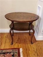 Curved Leg Wood Side Table