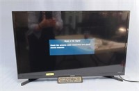 Samsung Flat Screen TV & Remote 32"