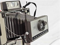 Polaroid Automatic 320 Land Camera