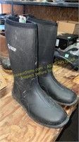Guide Gear Bogger Boots, Size 10 (Used)