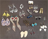 Lot of Fashion Earrings. Some Marked.
