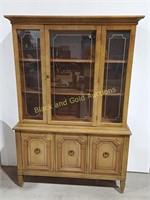 2 Tier China Cabinet Hutch