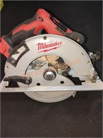 Milwaukee M18 7-1/4" Circular Saw Tool Only
