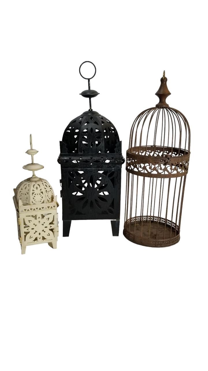 Group Metal Birdcages