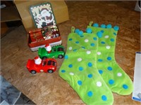 2 Stockings, 2 Santa Mobiles (pull cord) and