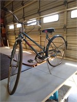 FUJI AVALON Bicycle