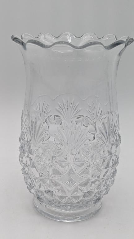 SMALL VICTORIAN VASE