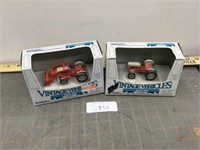 2 Ertl Vintage Vehicles Ford 8N, 1/43