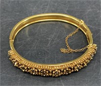 Vintage clasp bangle bracelet