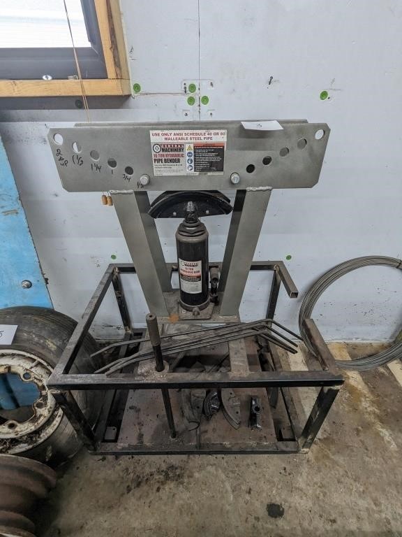 Central Machinery 16 Ton Hydraulic Pipe Bender
