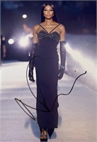 Autograph COA Naomi Campbell Photo