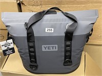 Yeti Hopper M30 Charcoal NEW