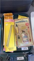 Atlas train tracks and track cleaning kit