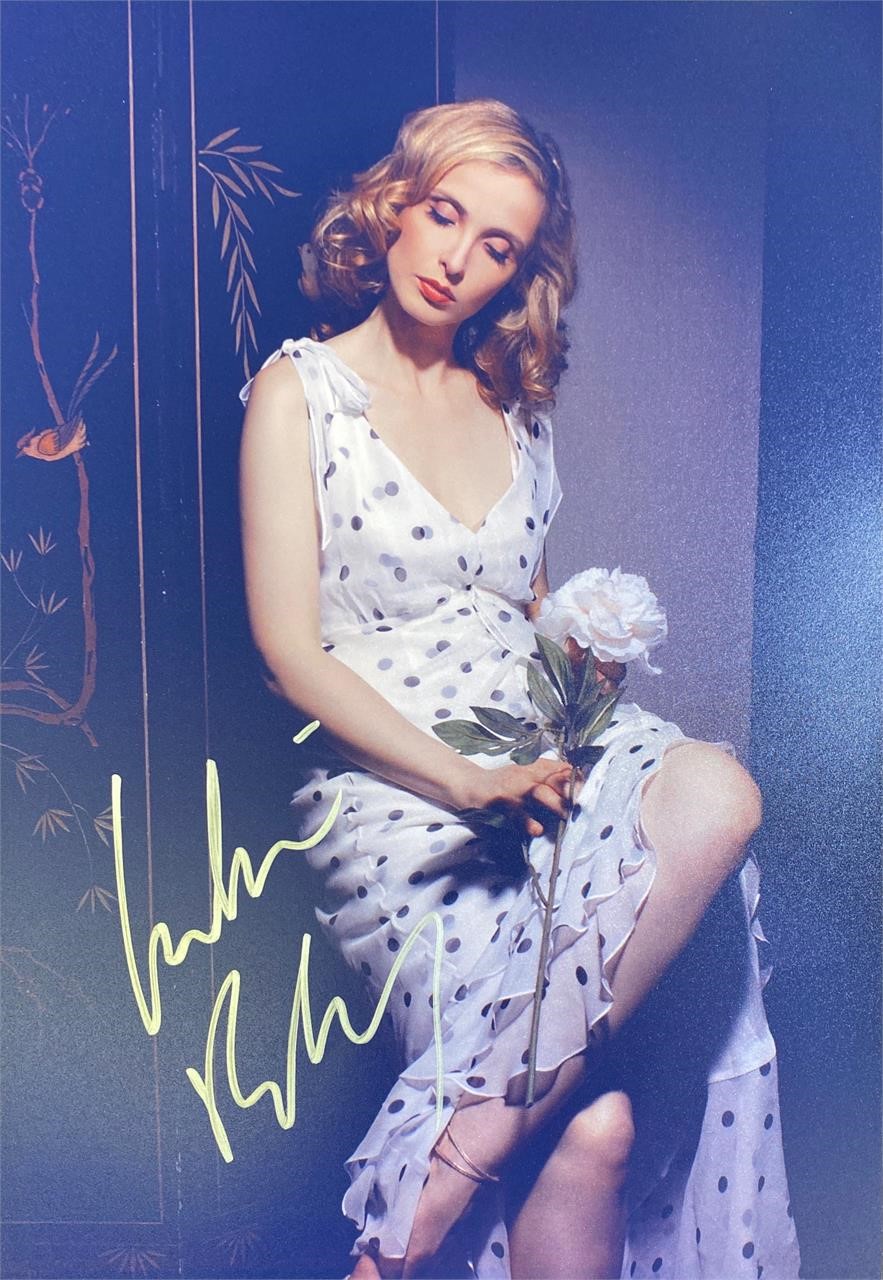 Autograph  
Julie Delpy Photo