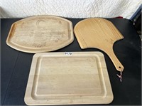 2 Cutting Boards & 1 Pizza Board