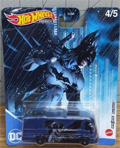 Hot wheels DC comics Tour bus Batman