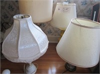 4 assorted lamps