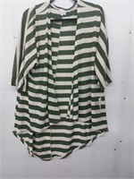 Lula roe shirt size small NWT