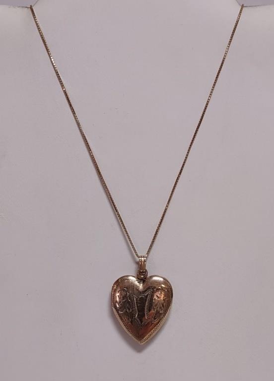 Box Chain Necklace (Marked 14K), Vintage Heart