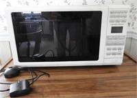 Microwave and microwave stand
