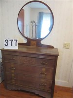 3 Drawer Dresser with Mirror
