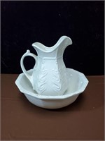 McCoy bowl and pitcher set approx 12 inches tall