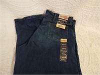 Brand New Mens Wrangler Jeans Size 40x34